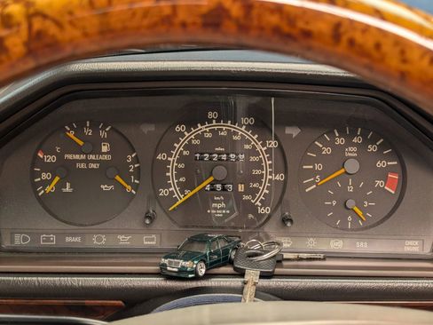 Used 1994 Mercedes-Benz E 320 Coupe image 14