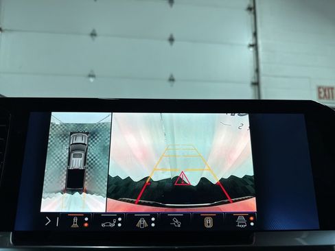 Used 2024 Chevrolet Silverado 1500 LTZ w/ Technology Package image 26