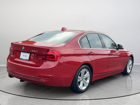 Used 2017 BMW 330i Sedan RWD image 7