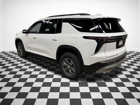 New 2026 Chevrolet Traverse LT w/ Driver Confidence Package image 6