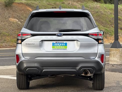 New 2026 Subaru Forester Premium image 3