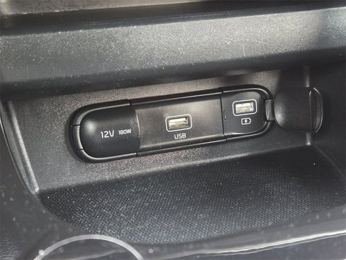 Certified 2023 Kia Seltos S image 22