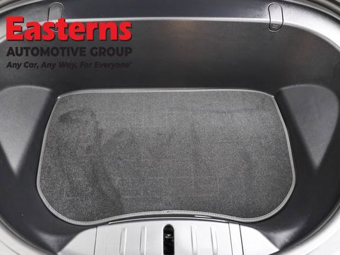 Used 2018 Tesla Model 3 Performance image 7