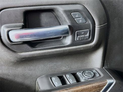 Used 2020 GMC Sierra 1500 Denali w/ Denali Ultimate Package image 9