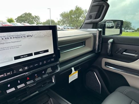 New 2026 GMC Hummer EV SUV AWD/4WD image 23