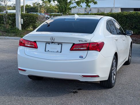 Used 2019 Acura TLX FWD image 4