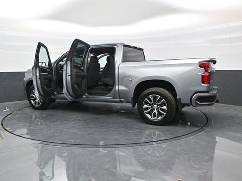 Used 2024 Chevrolet Silverado 1500 RST AWD/4WD image 4