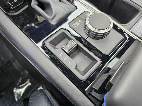 New 2026 Toyota Tundra Platinum AWD/4WD image 37