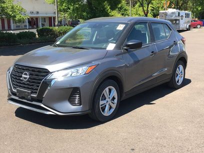 Used 2023 Nissan Kicks S