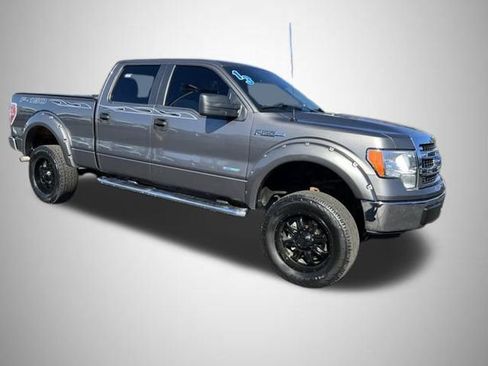 Used 2013 Ford F150 XLT w/ Trailer Tow Pkg image 7