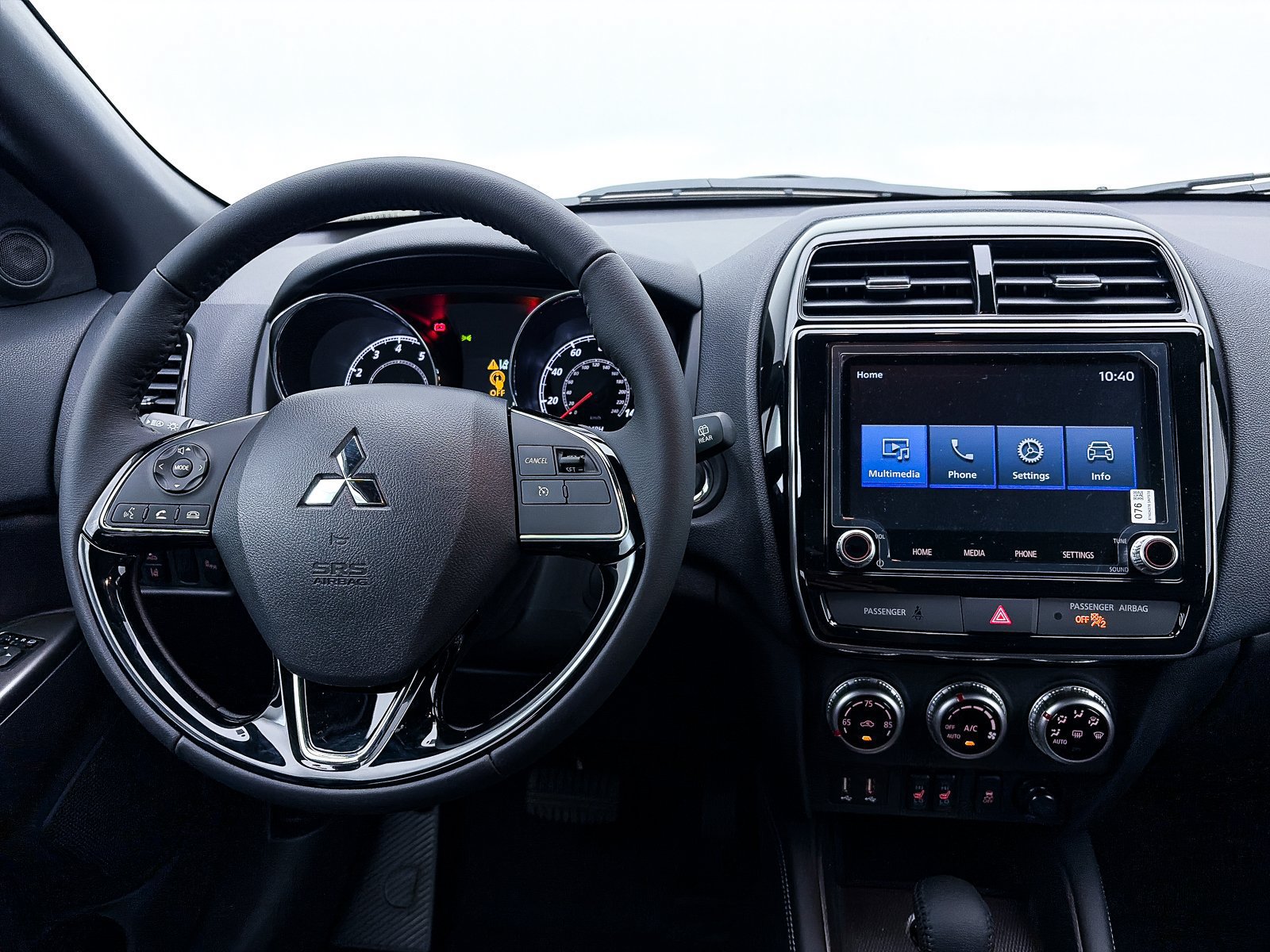 Used 2026 Mitsubishi Outlander Sport SEL AWD/4WD image 11