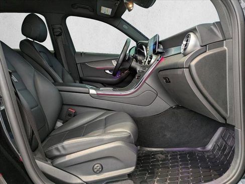 Certified 2022 Mercedes-Benz GLC 300 4MATIC image 22