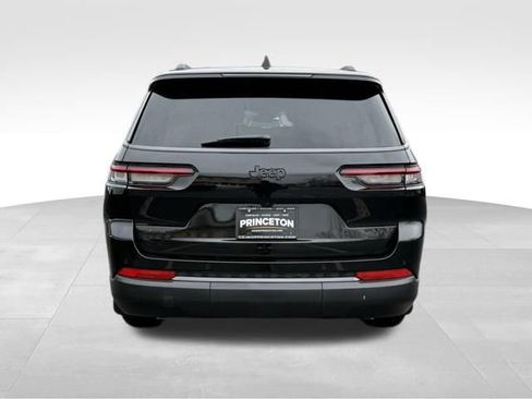 New 2026 Jeep Grand Cherokee L Laredo image 6