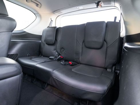 Used 2021 Nissan Armada SL w/ Captain's Chairs Package image 38