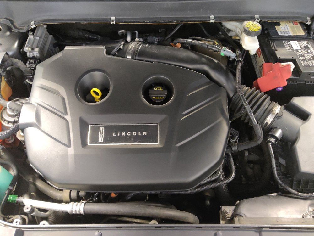 Used 2018 Lincoln MKZ Reserve FWD image 30