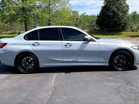Used 2023 BMW 330e w/ M Sport Package RWD image 34