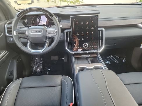 New 2026 GMC Acadia Denali w/ Super Cruise Package FWD image 14