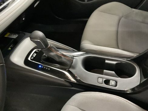 Used 2025 Toyota Corolla FX w/ Convenience Package image 18