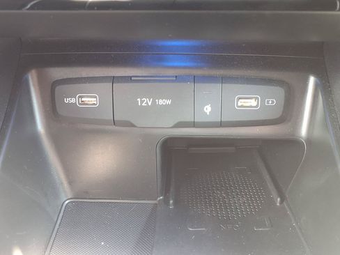 Used 2023 Hyundai Santa Cruz Limited AWD/4WD image 10