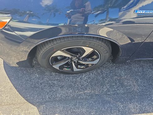 Certified 2021 Honda Insight EX image 6