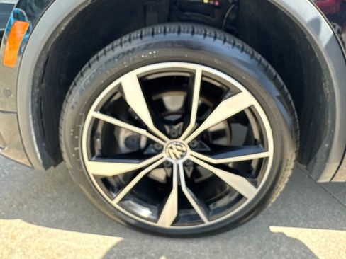 Used 2023 Volkswagen Tiguan SEL R-Line AWD/4WD image 36