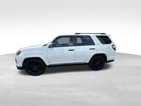 Used 2020 Toyota 4Runner Nightshade AWD/4WD image 4