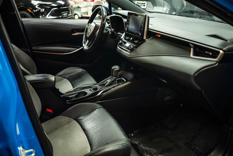 Used 2019 Toyota Corolla XSE FWD image 12