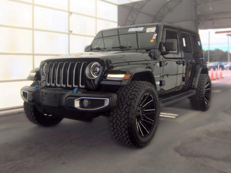 Used 2023 Jeep Wrangler Unlimited Sahara w/ Cold Weather Group AWD/4WD image 1