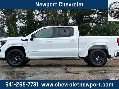 New 2026 GMC Sierra 1500 Elevation w/ LPO, Elevation Black Package image 8
