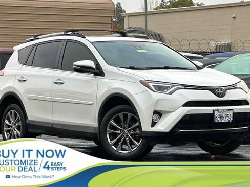 Used 2018 Toyota RAV4 Limited image 1