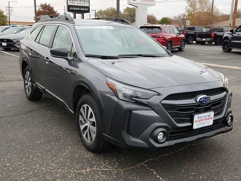 Certified 2025 Subaru Outback image 6