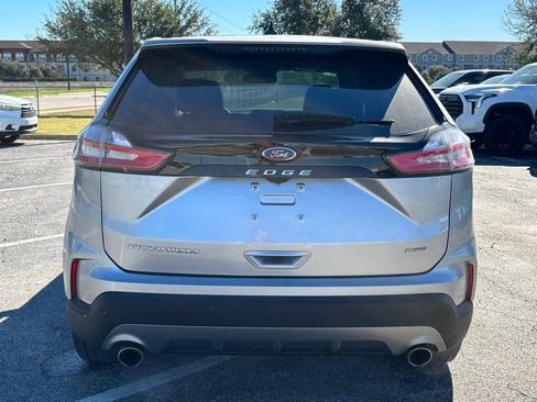 Used 2024 Ford Edge Titanium image 5