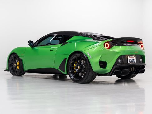 Used 2021 Lotus Evora image 8