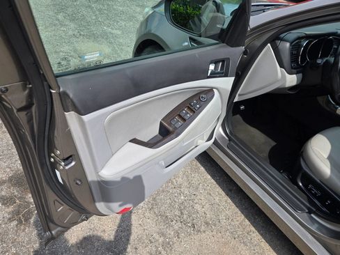 Used 2013 Kia Optima EX FWD image 8
