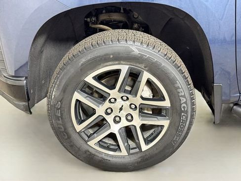 Used 2019 Chevrolet Silverado 1500 LT Trail Boss w/ Convenience Package AWD/4WD image 28