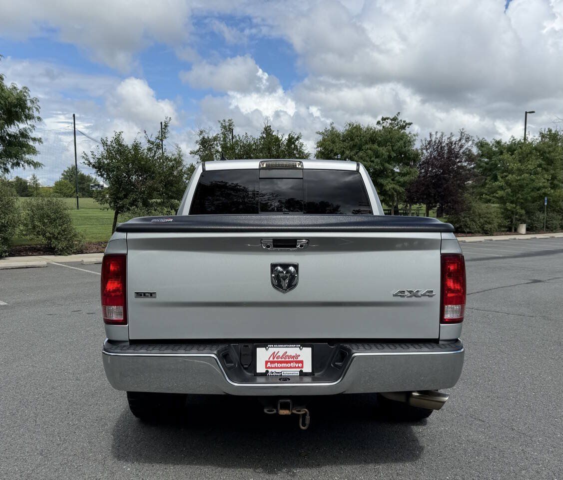 Used 2016 RAM 1500 Classic SLT AWD/4WD image 4