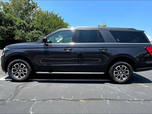 Used 2024 Ford Expedition Max XLT AWD/4WD image 4