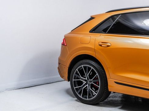Used 2021 Audi Q8 Prestige image 11