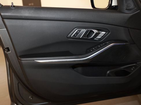 Used 2022 BMW M340i xDrive w/ Driving Assistance Package image 22