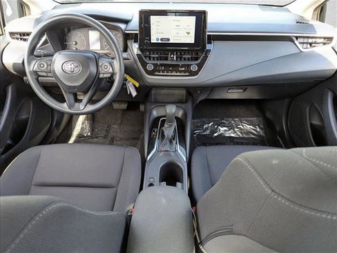 Certified 2025 Toyota Corolla LE image 17