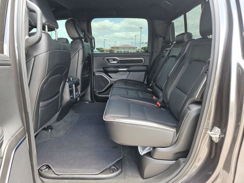 Used 2024 RAM 1500 Laramie AWD/4WD image 14