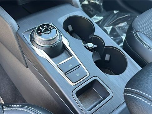 New 2025 Ford Escape SE image 29