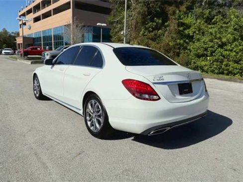 Used 2016 Mercedes-Benz C 300 Sedan image 21