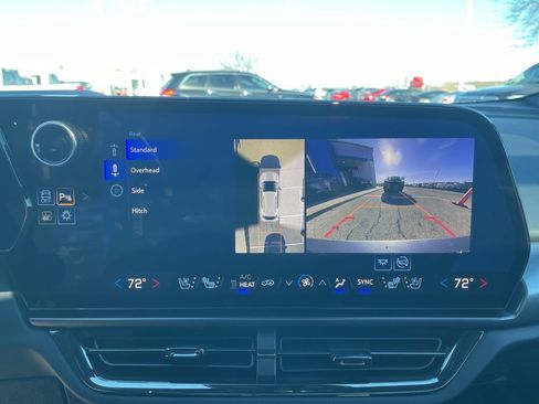 New 2025 Chevrolet Equinox EV RS image 27