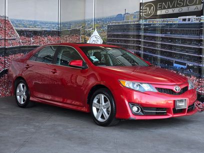 Used 2014 Toyota Camry SE w/ Leather Package