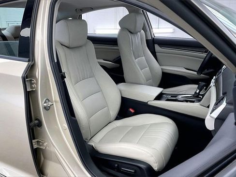 Used 2019 Honda Accord EX-L image 7