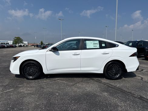 New 2027 Nissan Sentra SV FWD image 6