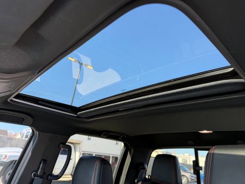 Used 2023 Nissan Frontier PRO-4X w/ Pro-4X Premium Package image 30