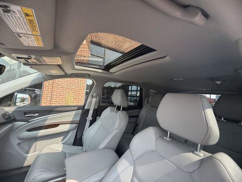 Used 2019 Acura MDX w/ Technology Package FWD image 19
