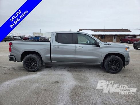 Used 2023 Chevrolet Silverado 1500 RST image 5